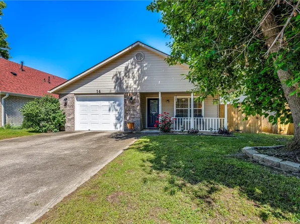 14 Jordan Ln, Bentonville, AR 72712