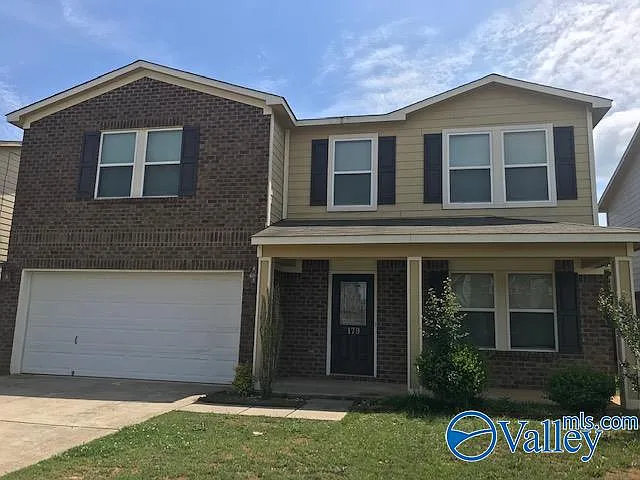 3 bed, 2.5 bath, 2650 sqft, $1,850 — Photo 1