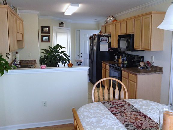 Dining Room/Kitchen