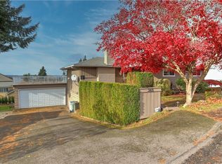 3415 Garden Ave N, Renton, WA 98056