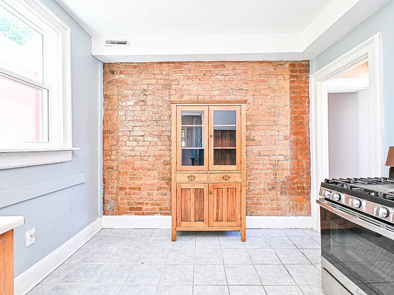 4264 Williamson Pl #2 — Photo 7