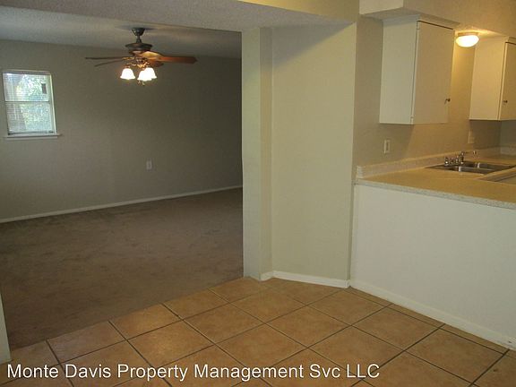 5th image of 5102 Marymount Dr