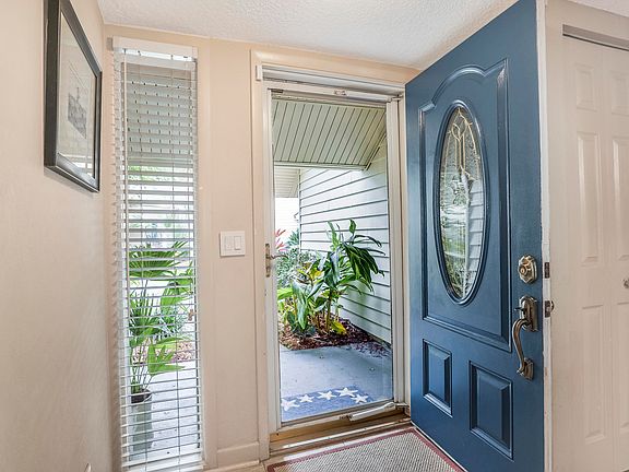 2nd image of 505 Villa Del Mar Dr Unit K-2