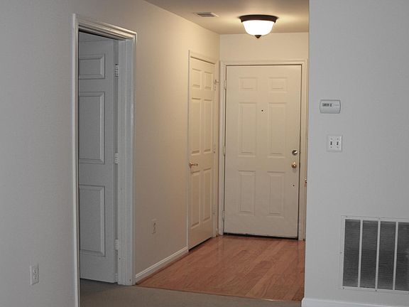 Entry way with hardwood floor