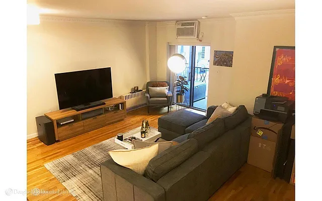 Rented by Douglas Elliman | media 11