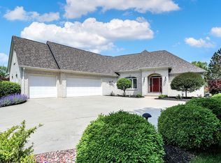 7570 Daybreak Cir, Fishers, IN