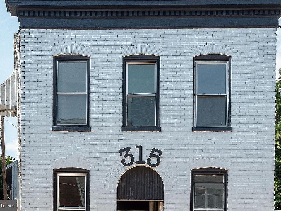 1st image of 315 W North St