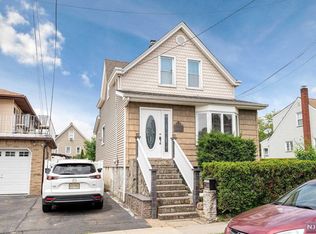 119 Sampson St, Garfield, NJ 07026