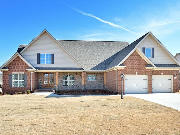 2nd image of 108 Cypress Creek Dr