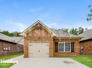5600 Park Side Rd, Hoover, AL 35244