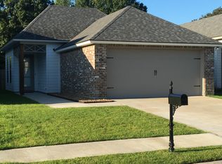 233 Twin Meadow Ln, Lafayette, LA 70508