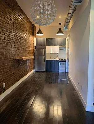 Rented by Brooklyn Group | media 26