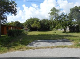 1811 Kilpatrick Rd, Nokomis, FL 34275