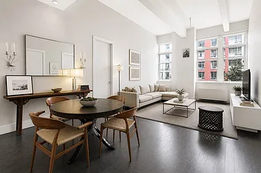 60 Broadway, #2F
