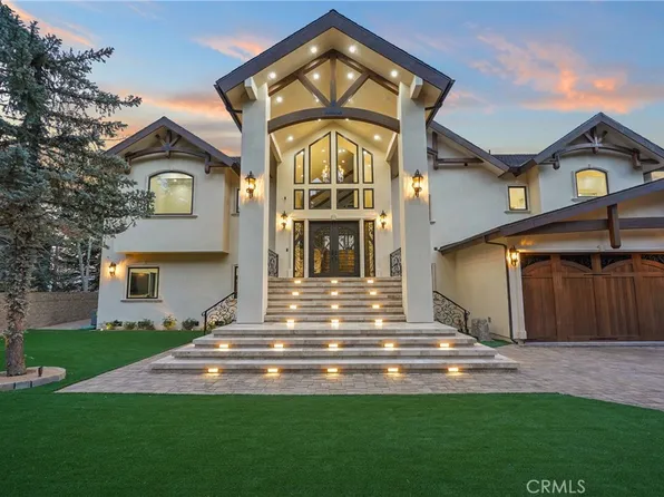 39055 N Shore Dr, Fawnskin, CA 92333