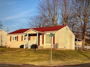 221 Monroe Ave SW, Carrollton, OH 44615