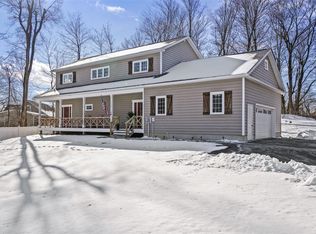 4 Cameli Dr, Wappingers Falls, NY 12590