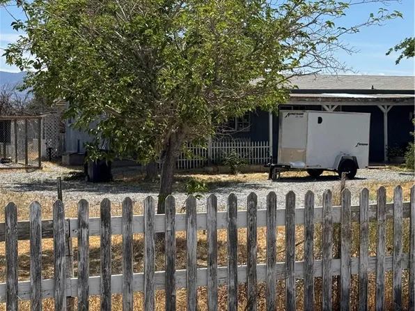 641 W Elderberry St, Pahrump, NV 89048