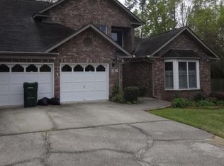 104 Dresden Dr, Goose Creek, SC 29445