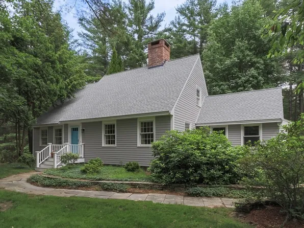 141 Whitcomb Ave, Littleton, MA 01460