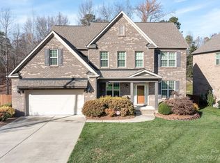 2538 Walker Rd, Matthews, NC 28105