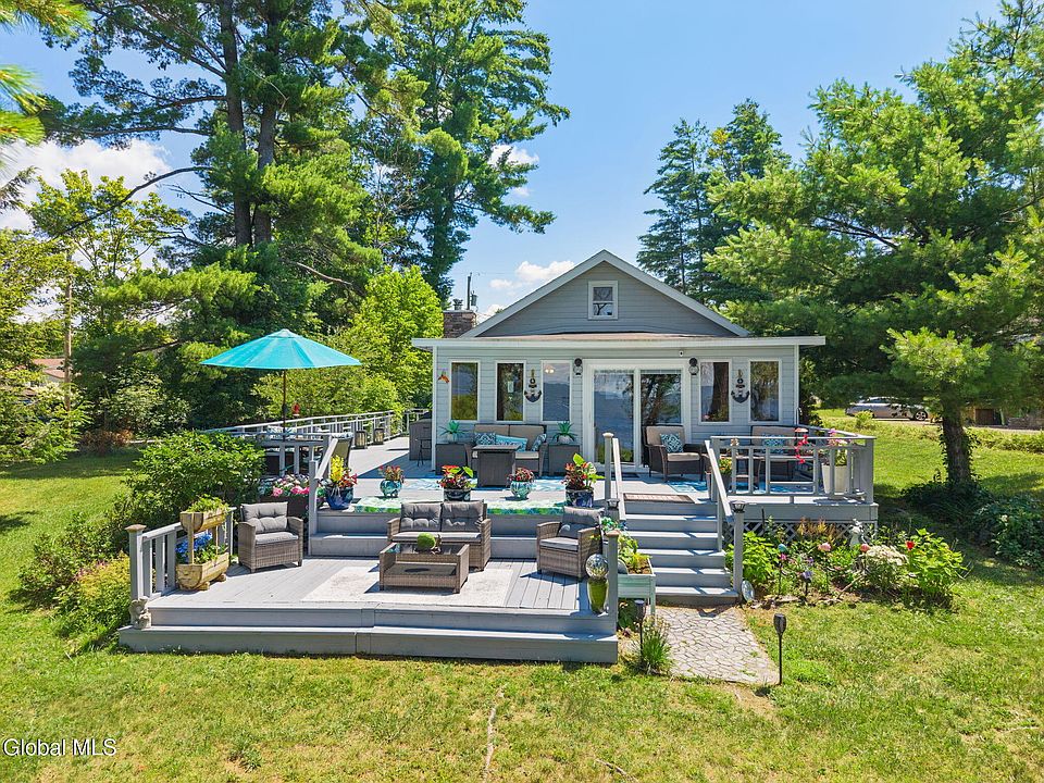 1st image of 121 MacGathan Road