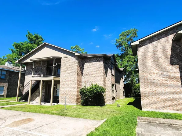 863 Hammond Manor Dr, Baton Rouge, LA 70816