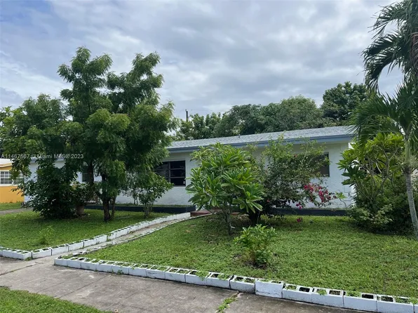17801 NW 14th Pl, Miami Gardens, FL 33169