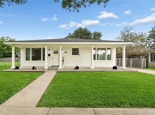 6735 W Magnolia Blvd, Harahan, LA 70123