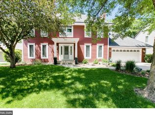 1040 Autumn Bay, Woodbury, MN 55125