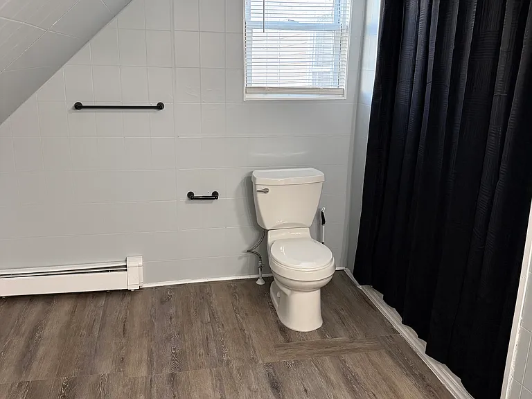 141 Spruce St #2 — Photo 6