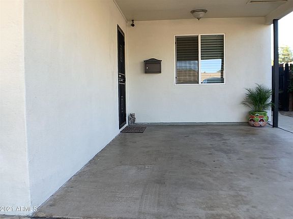3rd image of 5610 N 22nd Ave