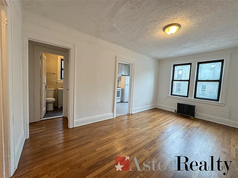 31-71 35th Street — Photo 4