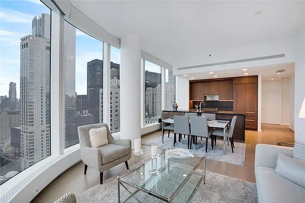 Rented by Time Equities Brokerage | media 41