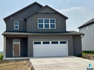 6405 W Valentine St, Sioux Falls, SD 57107