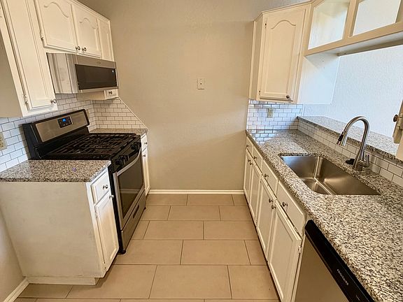 5th image of 2616 Briarcliff Dr
