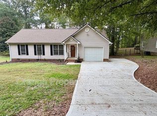 415 Mayfield Dr, Anderson, SC 29625