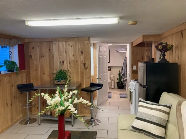 166 Central Ave #O, Fredonia, NY 14063