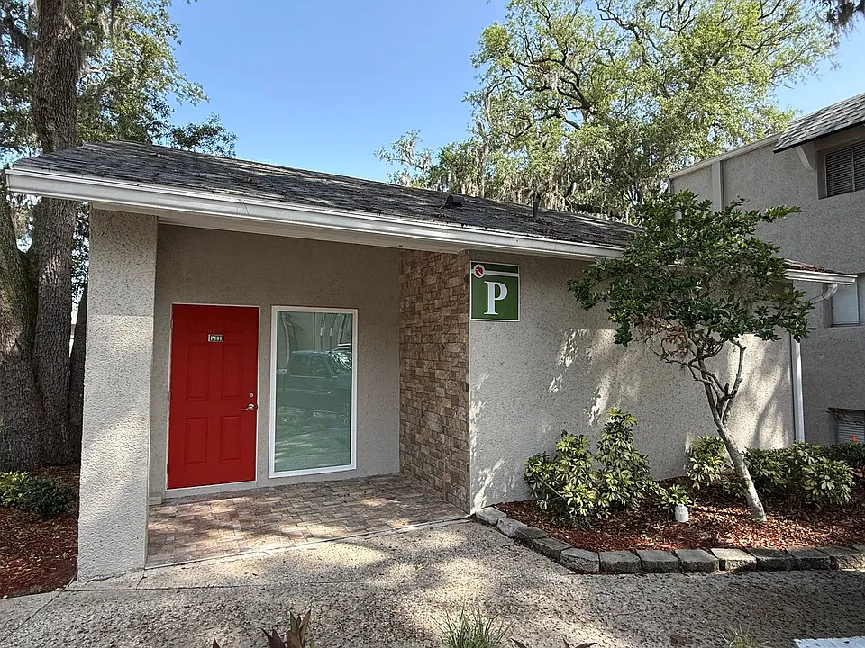 Renaissance at Strawberry Creek Apartments