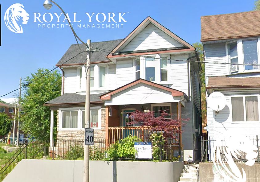 2nd image of 795 Woodbine Ave