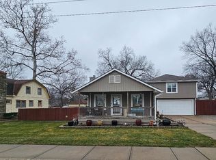 5118 El Monte St, Roeland Park, KS 66205