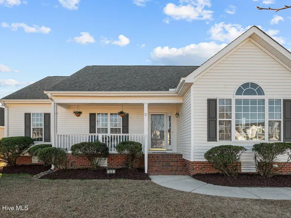 648 Edenbrook Drive, Winterville, NC 28590