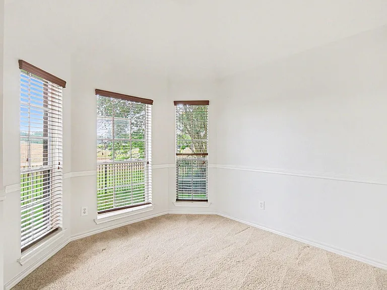 16434 Redcrest Dr — Photo 25