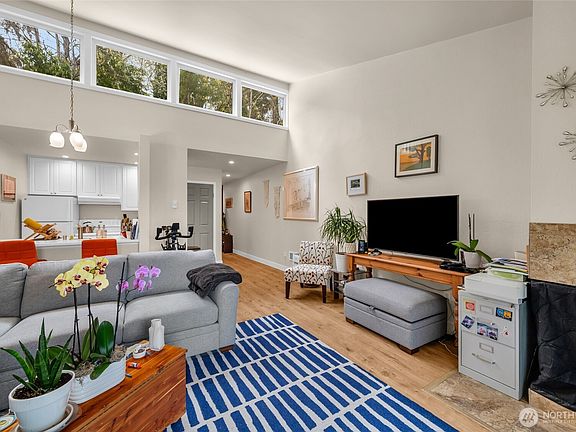 3rd image of 2933 76th Ave SE #82-B