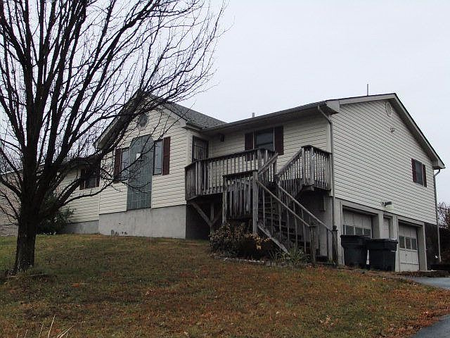 1st image of 240 Wildwood Dr