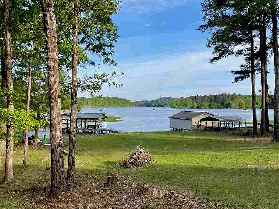 1st image of 1058 Paradise Cove Ln
