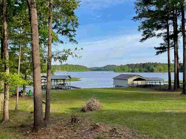 1058 Paradise Cove Ln, Wilsonville, AL 35186