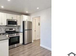 20 Stanley Pl, Yonkers, NY 10705