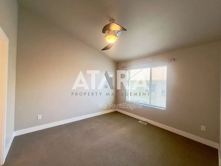 7533 S Vinci Pl — Photo 32