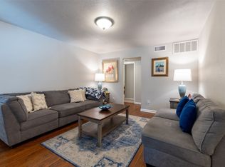 614 Ridgeline Dr, Hurst, TX 76053